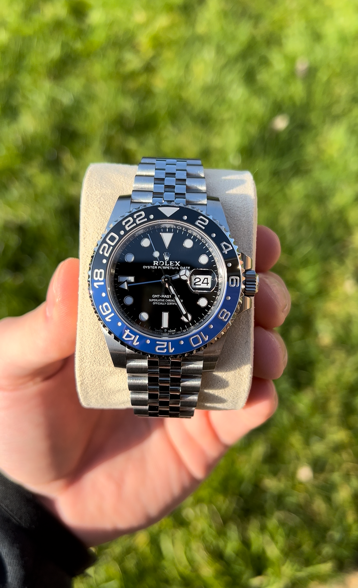 Rolex GMT MASTER II "BATGIRL"